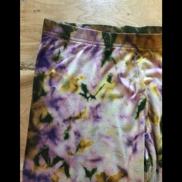 Blue Gecko:Tie Dye Leggings~ Lavender Fields - Picture 4 of 6